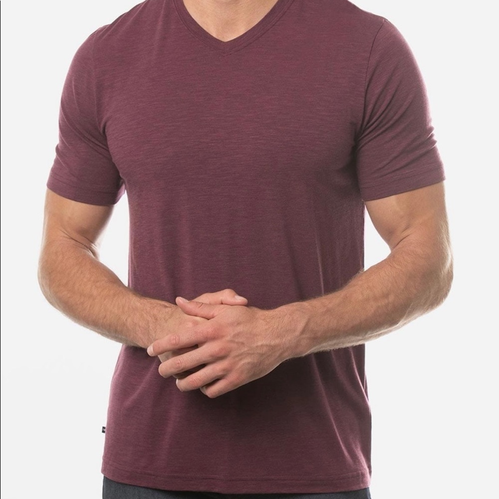 Travis Matthew Cloud Tee